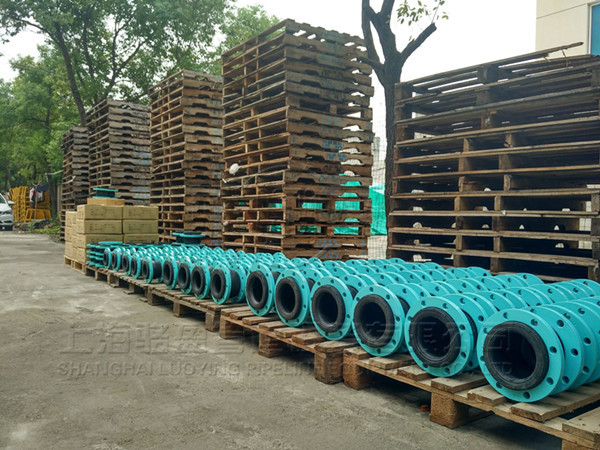 橡膠接頭如何適應(yīng)高壓環(huán)境？