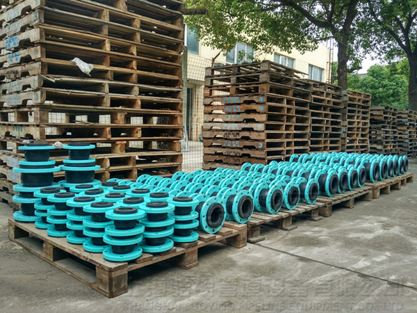 怎么防止法蘭式橡膠接頭漏水？