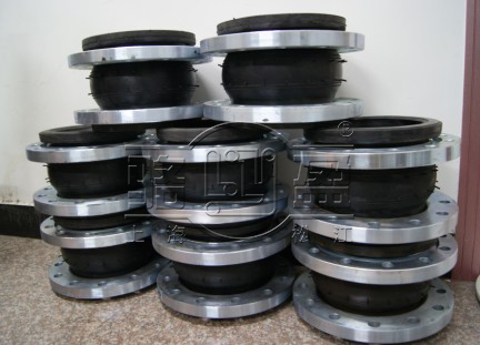 橡膠的質量直接影響橡膠接頭在管道中的使用壽命