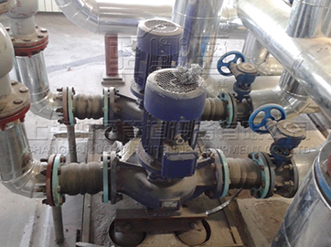 不銹鋼<a href=http://www.shuerqi.cn.cn target=_blank class=infotextkey>卡箍橡膠接頭</a>實物圖